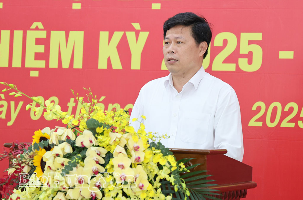 Đồng chí Trần Quốc Toản, Phó Bí thư Thường trực Tỉnh ủy phát biểu tại buổi họp báo.