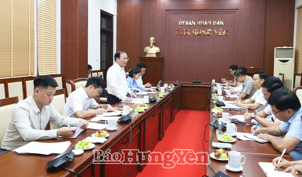 Toàn cảnh buổi làm việc.