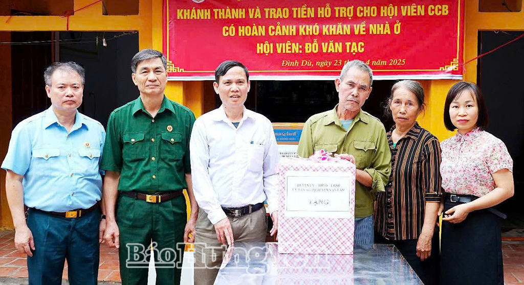 Hỗ trợ kinh phí sửa chữa nhà ở cho hội viên cựu chiến binh của xã có hoàn cảnh khó khăn về nhà ở. 