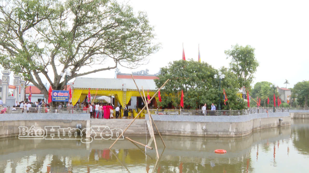 Quang cảnh di tích đình Bình Xá.