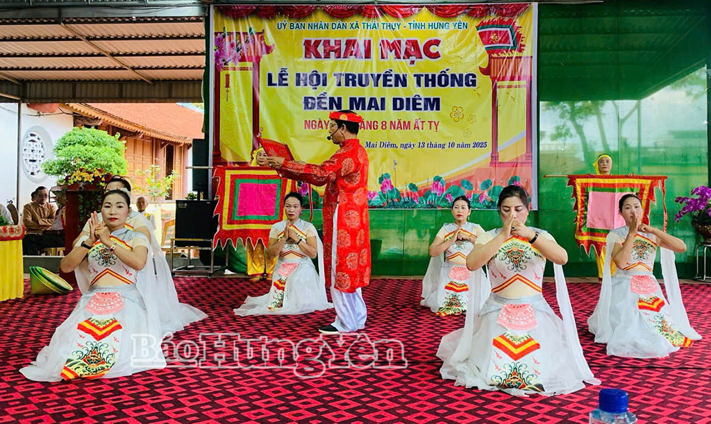 Cảnh tế lễ tại lễ hội truyền thống đền Mai Diêm năm 2025.