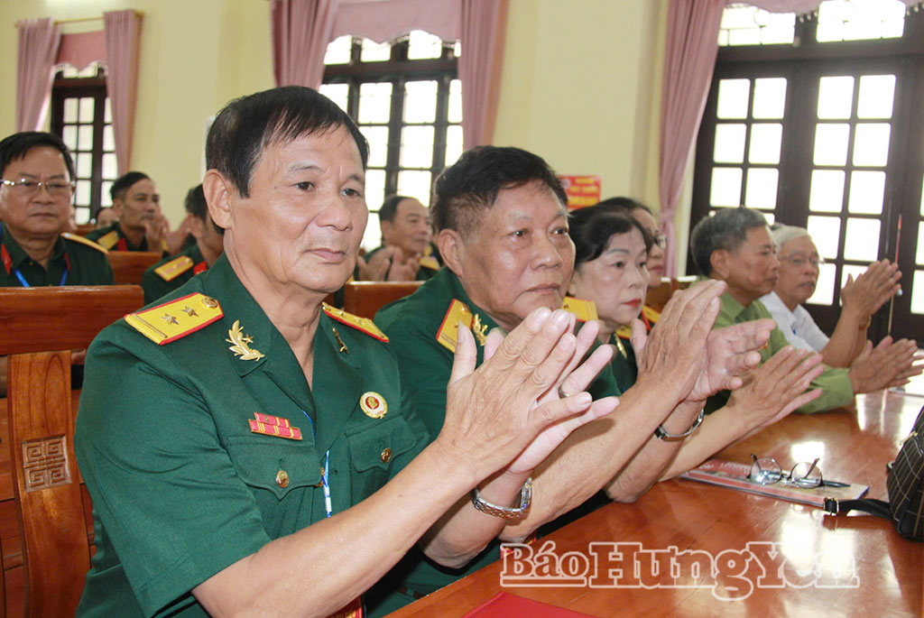 Các đại biểu dự Đại hội đại biểu Hội Cựu chiến binh phường Hồng Châu, nhiệm kỳ 2025 - 2030. Ảnh: Vi Ngoan