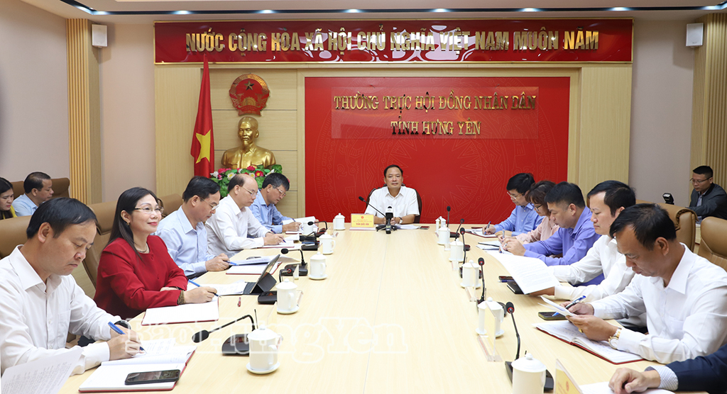 Các đại biểu dự hội nghị.