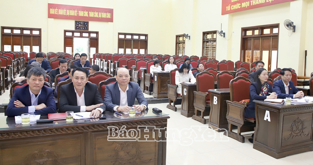 Các đại biểu tham dự hội nghị.