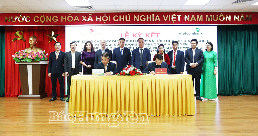 Ký kết hợp đồng cho vay dự án khu nhà ở xã hội thuộc khu A và khu B, khu dân cư phường Vũ Phúc. 