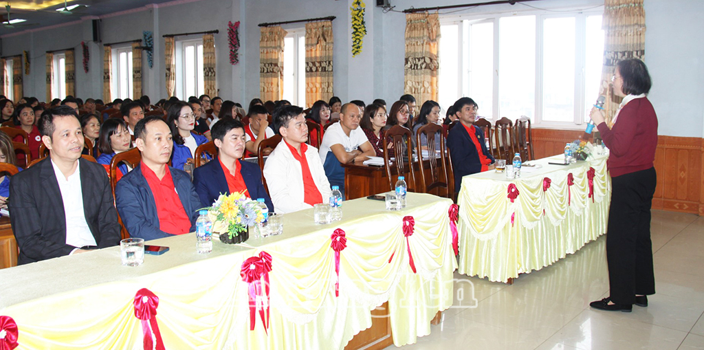 Quang cảnh lớp tập huấn.