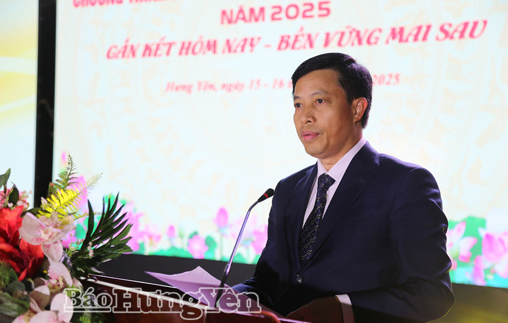 Đồng chí Lại Văn Hoàn, Phó Chủ tịch UBND tỉnh phát biểu tại chương trình.