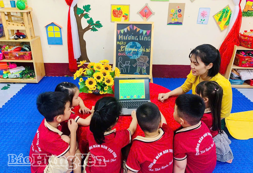 Giờ học của cô và trò Trư học của cô và trò Trường Mầm non Thọ Vinh (x ng Mầm non Thọ Vinh (xã Đức Hợp).