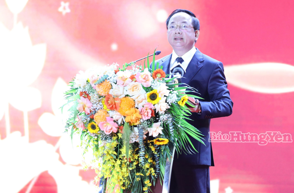 Đồng chí Trịnh Văn Quyết, Bí thư Trung ương Đảng, Trưởng ban Tuyên giáo và Dân vận Trung ương phát biểu tại chương trình.