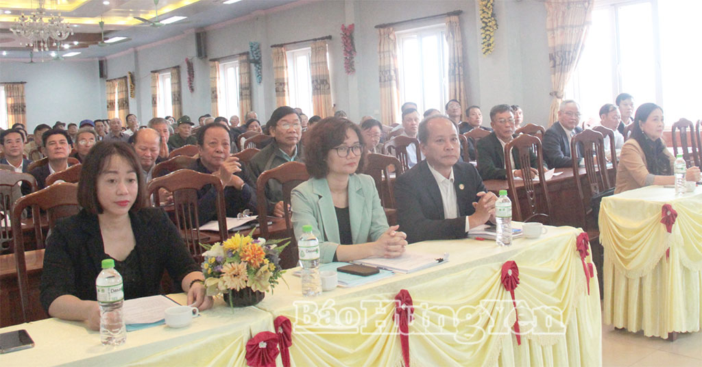 Các đại biểu dự hội nghị.