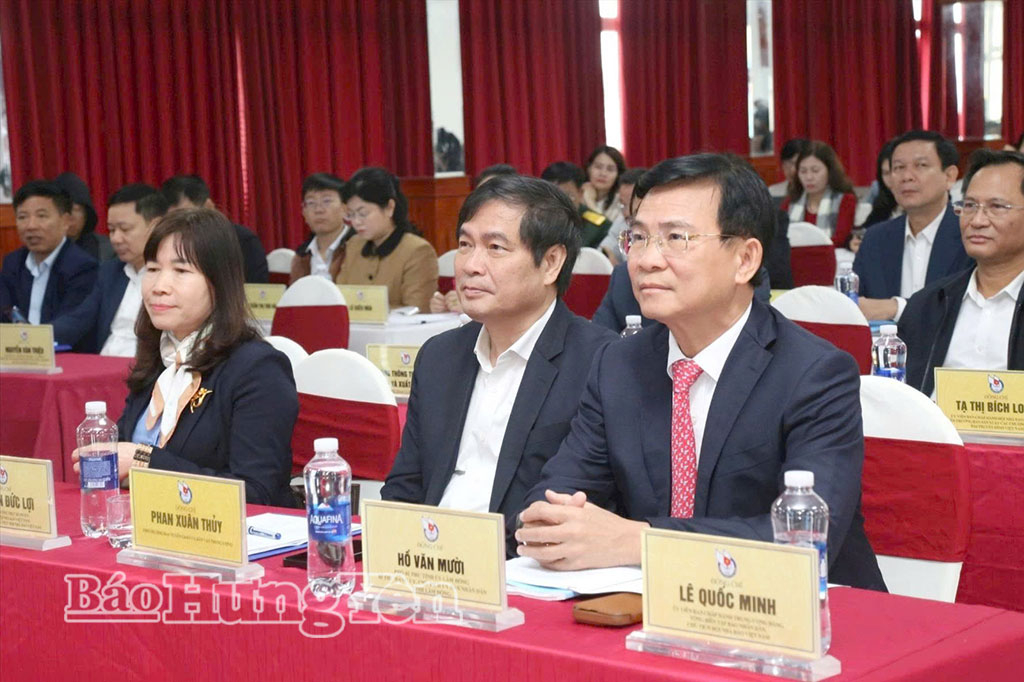 Lãnh đạo tỉnh Lâm Đồng dự Hội nghị.