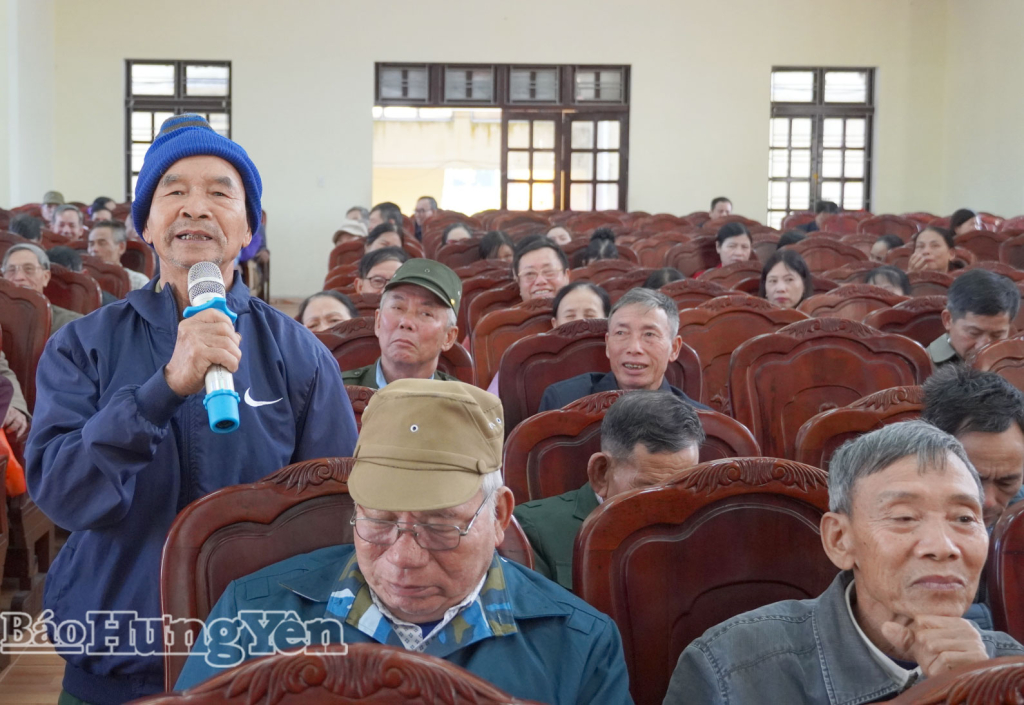 Ông Vũ Thanh Xuân, ở thôn Phong Lẫm ý kiến về xử lý rác thải nông thôn.