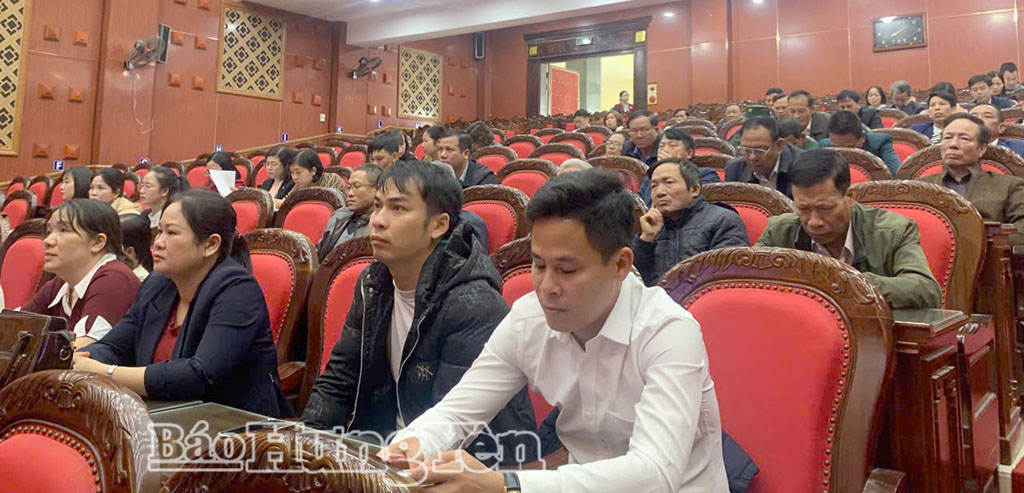 Các học viên dự lớp bồi dưỡng.