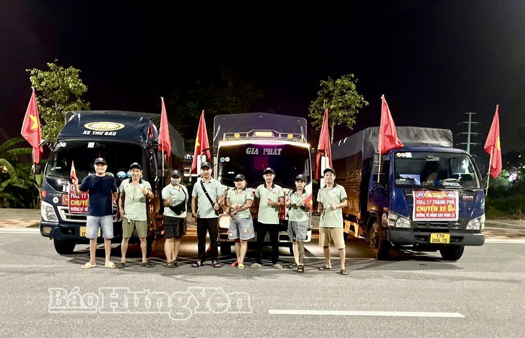 Đoàn xe cứu trợ của Đoàn thiện nguyện CTG Fun 17 thành phố Thái Bình xuất phát mang hàng hoá cứu trợ đồng bào vũng lũ 2 tỉnh Khánh Hòa và Đắk Lắk.