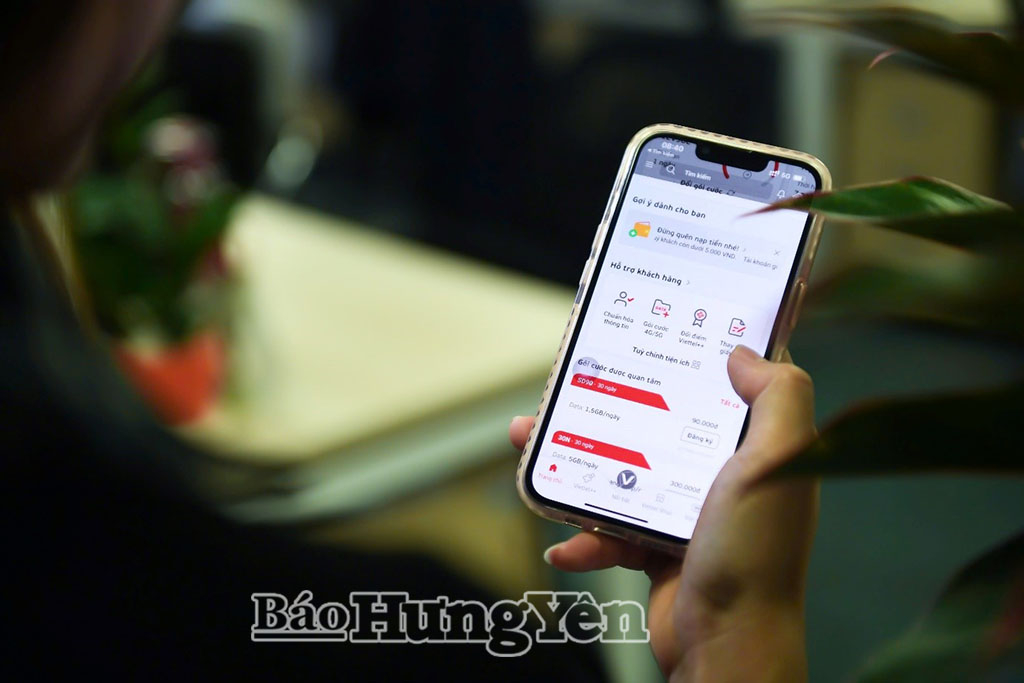 Khách hàng có thể tự cập nhật thông tin thuê bao qua ứng dụng MyViettel.