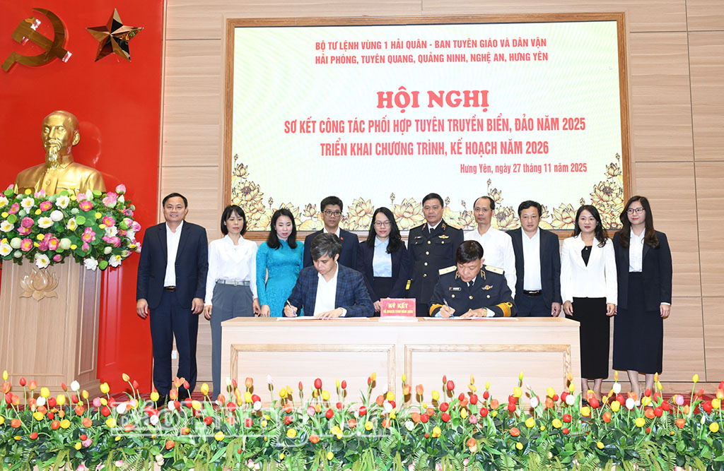 Lãnh đạo Bộ Tư lệnh Vùng 1 Hải quân và Ban Tuyên giáo và Dân vận Tỉnh ủy các tỉnh, thành phố ký kết kế hoạch phối hợp năm 2026.