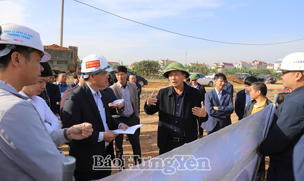 hó Chủ tịch UBND tỉnh Nguyễn Hùng Nam phát biểu chỉ đạo tại Dự án xây dựng tuyến đường kết nối di sản văn hóa du lịch và phát triển kinh tế dọc sông Hồng.
