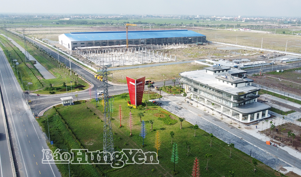 Cụm công nghiệp Kim Động (xã Lương Bằng) được đầu tư hạ tầng đồng bộ và có vị trí thuận lợi tạo sự hấp dẫn các nhà đầu tư thứ cấp.