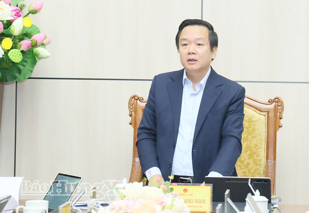 Đồng chí Phạm Quang Ngọc, Phó Bí thư Tỉnh ủy, Chủ tịch UBND tỉnh kết luận phiên họp.