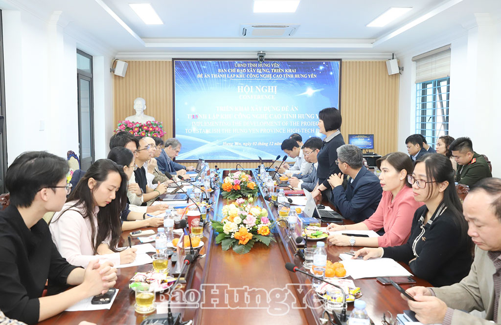 Các đại biểu dự hội nghị.