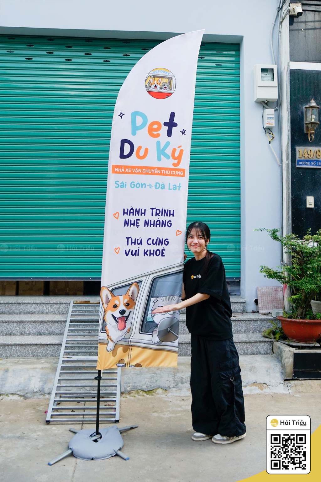 Gia công chính xác (May giấu chỉ/chập đôi). Cam kết Bảo hành đường may 2 năm – điểm khác biệt về chất lượng.