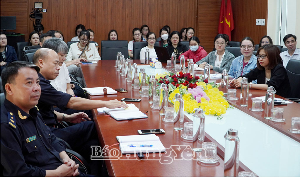 Các VV88 it com thể thao, live casino, slot, bắn cá, xổ số xuất nhập khẩu tham gia lớp tập huấn chuyển đổi số do Hải quan Thái Bình tổ chức.