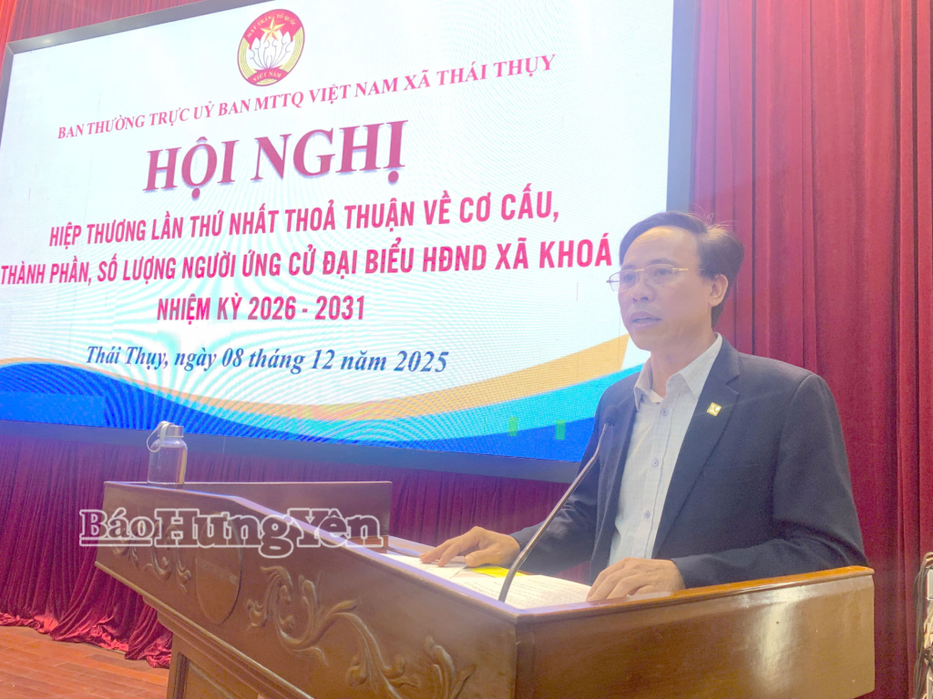 Lãnh đạo Ủy ban MTTQ Việt Nam xã Thái Thụy phát biểu tại hội nghị.