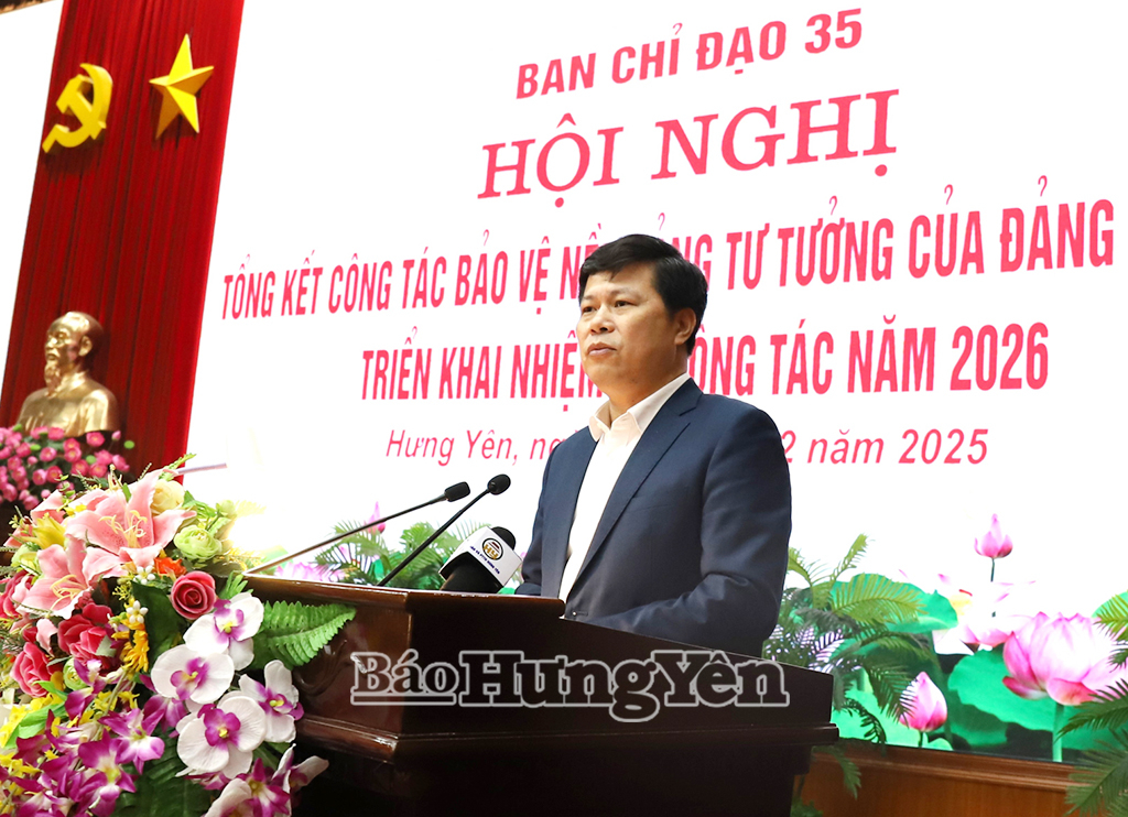 Đồng chí Phó Bí thư Thường trực VV88 casino phát biểu chỉ đạo hội nghị tổng kết công tác bảo vệ nền tảng tư tưởng của Đảng.