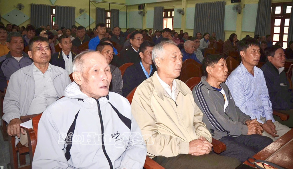 Các học viên dự lớp bồi dưỡng.