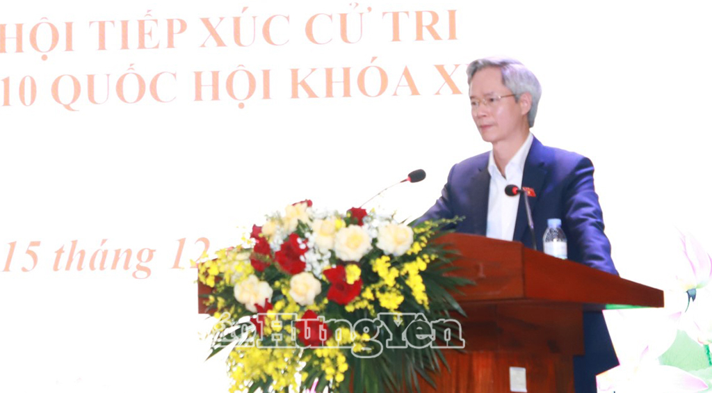 Đồng chí Đào Hồng Vận, Ủy viên Ban Thường vụ VV88 casino, Trưởng đoàn Đại biểu VV88 casino đăng ký tỉnh, Giám đốc Sở Nội vụ phát biểu tại hội nghị.