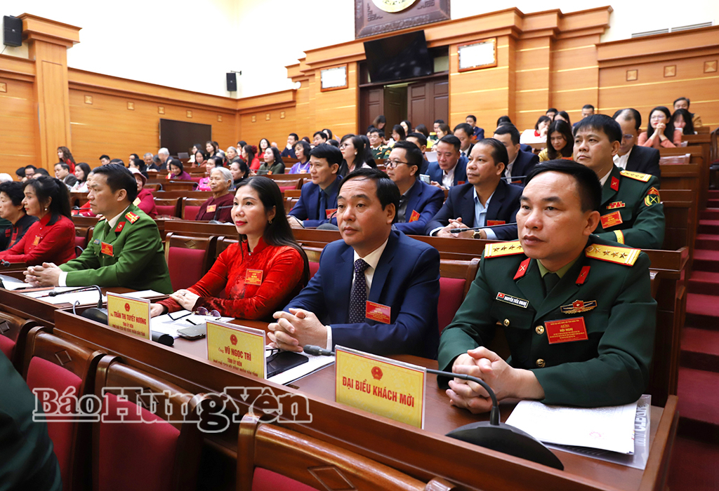 Các đại biểu dự hội nghị.