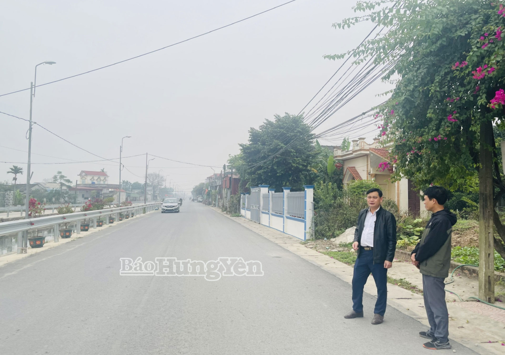 Nhờ sự đồng thuận của người dân, nhiều tuyến đường ở xã Diên Hà được mở rộng khang trang, sạch đẹp. 