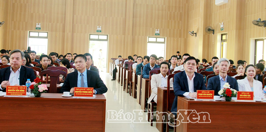 Khai giảng lớp đại học ngành công nghệ thông tin dành cho đội ngũ cán bộ, công chức, viên chức trên địa bàn tỉnh.