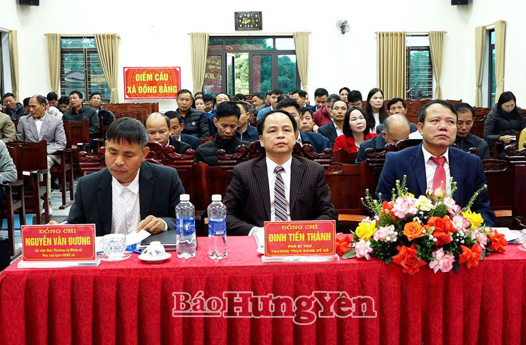 Các đại biểu dự kỳ họp.