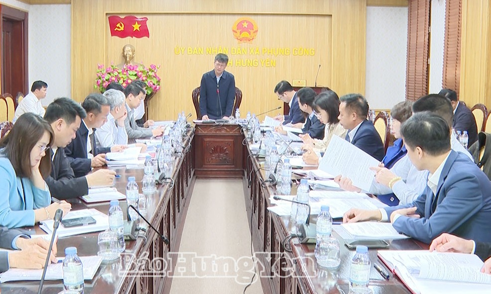 Đồng chí Lê Xuân Tiến, Ủy viên Ban Thường vụ Tỉnh ủy, Phó Chủ tịch Thường trực HĐND tỉnh, Phó Chủ tịch Ủy ban Bầu cử tỉnh phát biểu kết luận tại buổi kiểm tra.