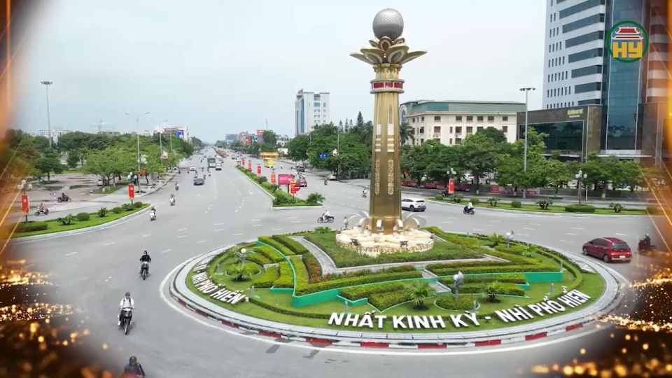 T&ocirc;n gi&aacute;o Hưng Y&ecirc;n gắn b&oacute;, đồng h&agrave;nh c&ugrave;ng d&acirc;n tộc