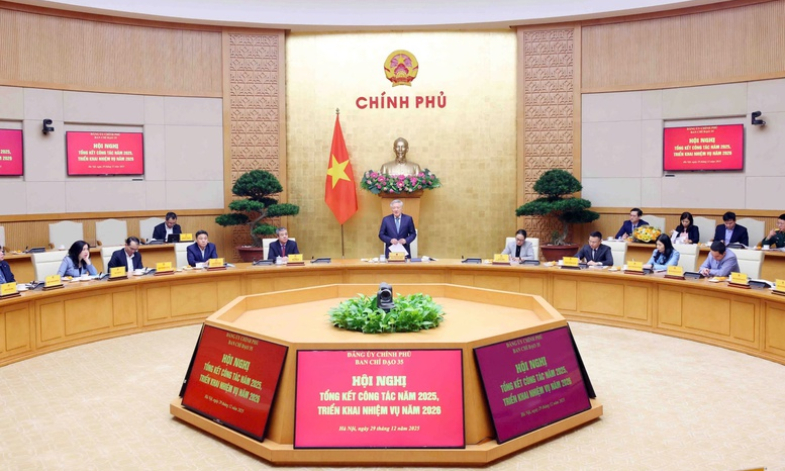 N&acirc;ng cao hiệu quả c&ocirc;ng t&aacute;c tuy&ecirc;n truyền, đấu tranh phản b&aacute;c c&aacute;c quan điểm sai tr&aacute;i, th&ugrave; địch trong t&igrave;nh h&igrave;nh mới