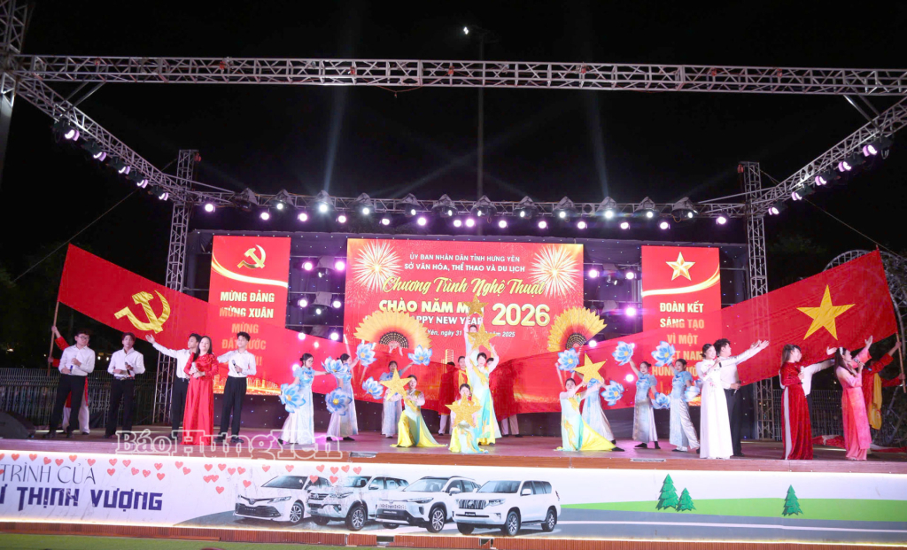 Tiết mục trong chương trình nghệ thuật chào năm mới 2026 tại Công viên Kỳ Bá (phường Trần Lãm).